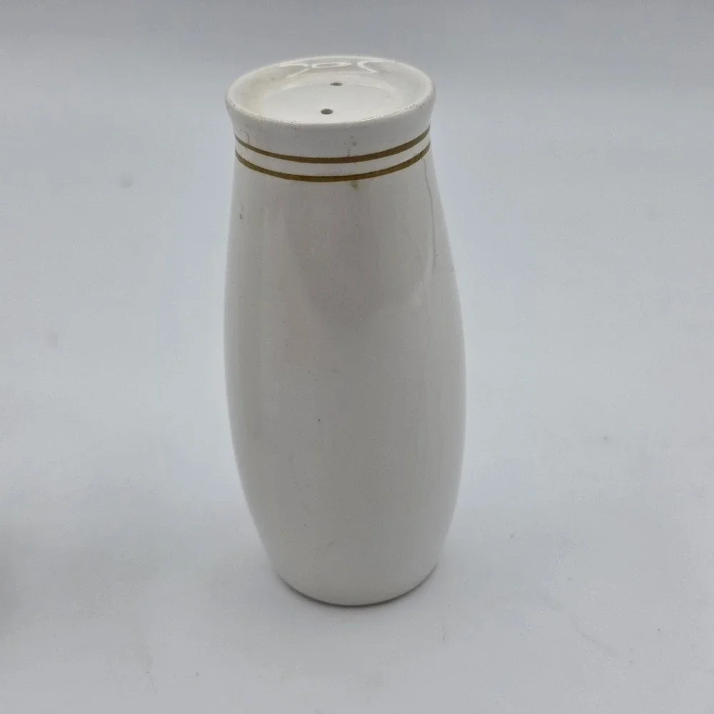 Vintage Japan Ceramic Salt & Pepper Shakers White Gold Band Pair Mid Century‎